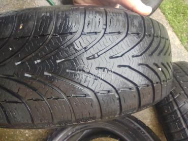 BFGoodrich 185/60 R15 Zimska