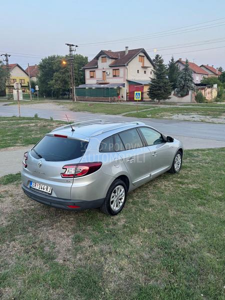 Renault Megane 1.2 LIMITED