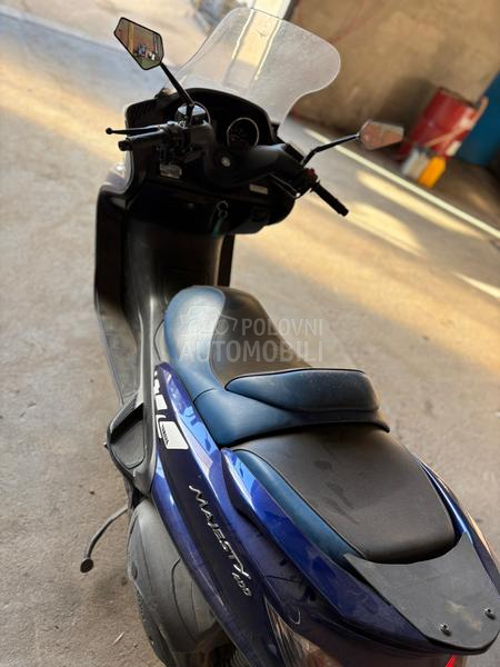 Yamaha majesty 400