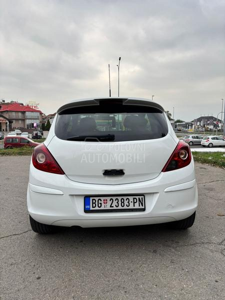 Opel Corsa D 