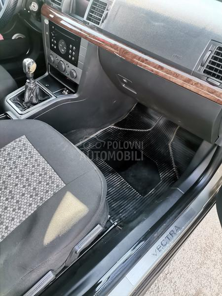Opel Vectra C 2.0 dti