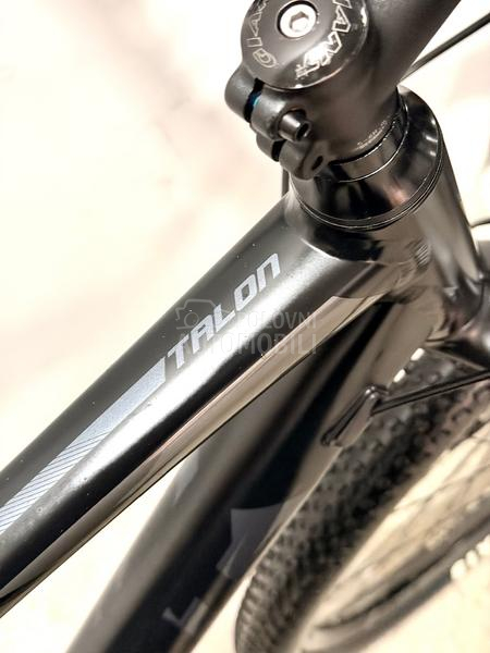 Giant Talon 29