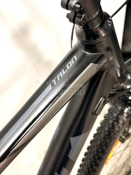 Giant Talon 29