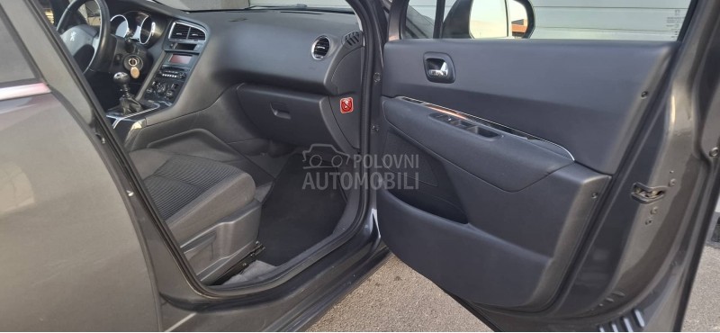 Peugeot 5008 1.6.HDi restajling