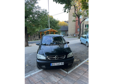 Opel Zafira 