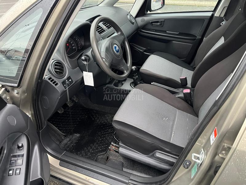 Fiat Sedici 1.6 4x4 OČUVAN 2006