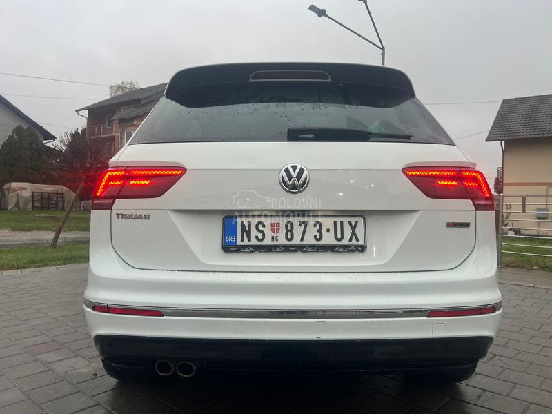 Volkswagen Tiguan 2.0 R-LINE VIRT PANO