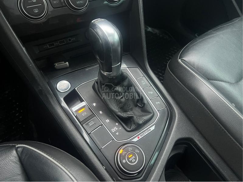Volkswagen Tiguan 2.0 R-LINE VIRT PANO