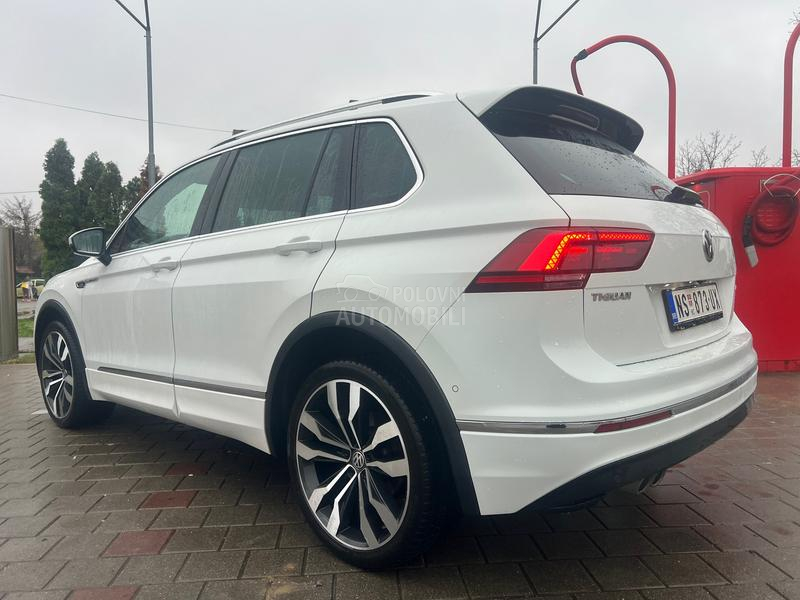 Volkswagen Tiguan 2.0 R-LINE VIRT PANO