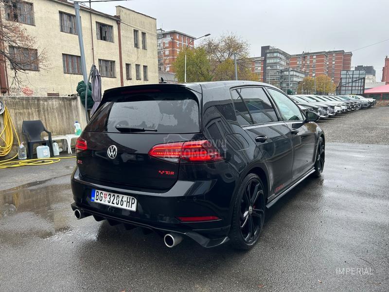Volkswagen Golf 7 GTI