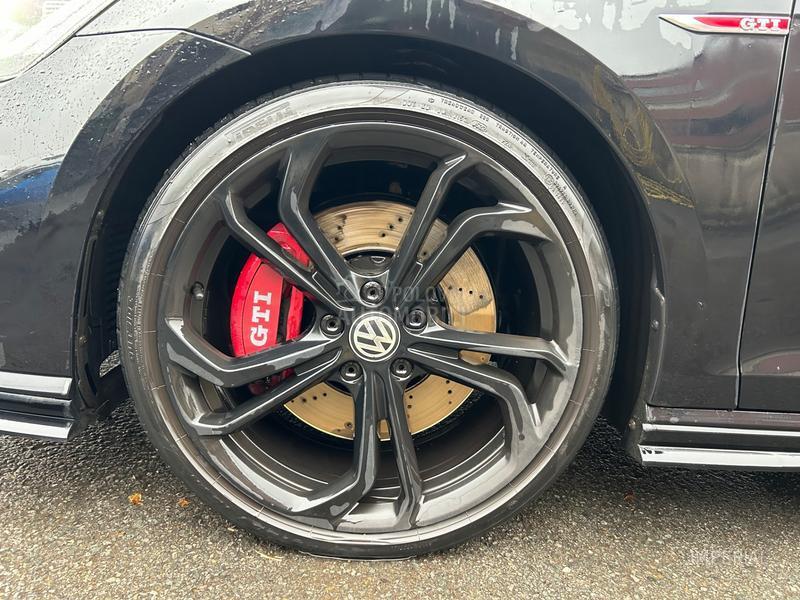 Volkswagen Golf 7 GTI
