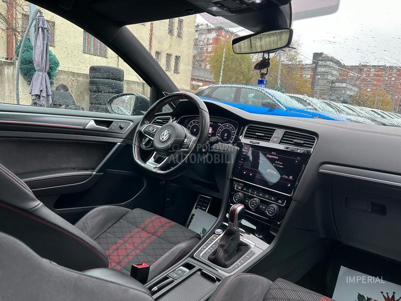 Volkswagen Golf 7 GTI