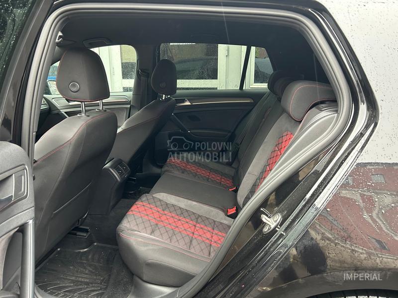 Volkswagen Golf 7 GTI