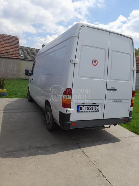 Mercedes Benz Sprinter 