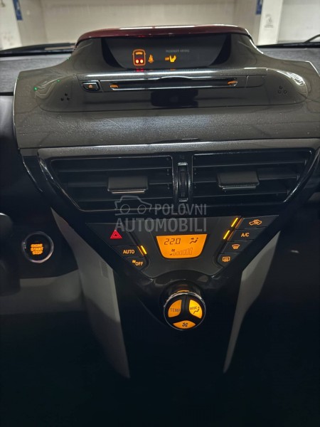 Toyota iQ 1.33i Matik JBL