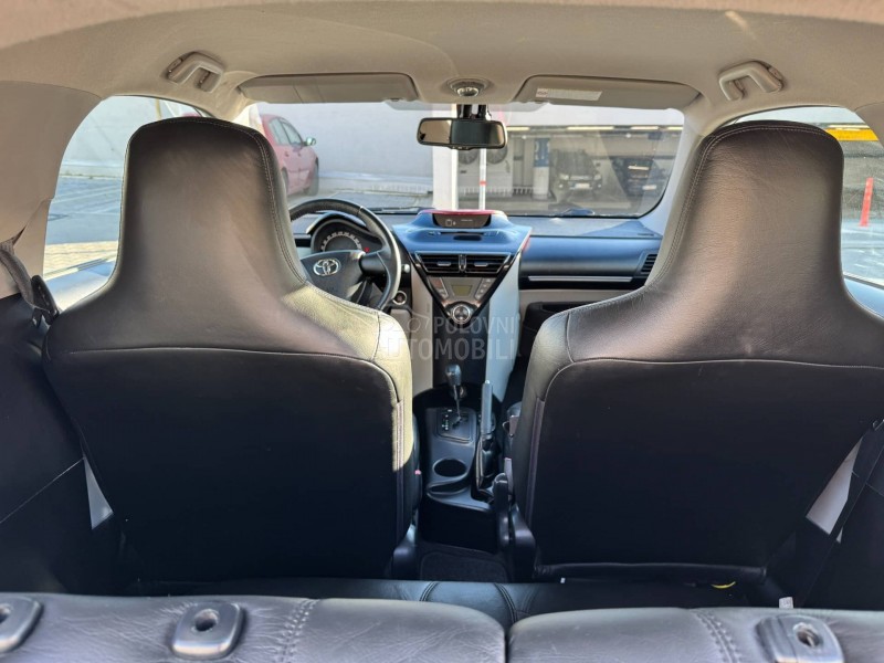 Toyota iQ 1.33i Matik JBL