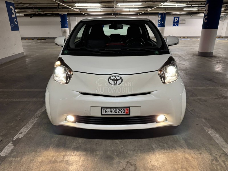 Toyota iQ 1.33i Matik JBL