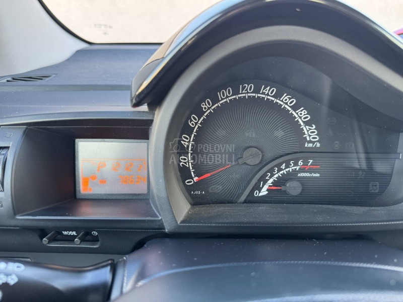 Toyota iQ 1.33i Matik JBL
