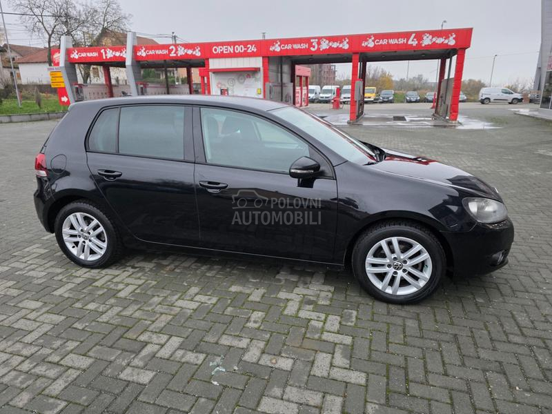 Volkswagen Golf 6 1.2  TSI. HIGHLINE