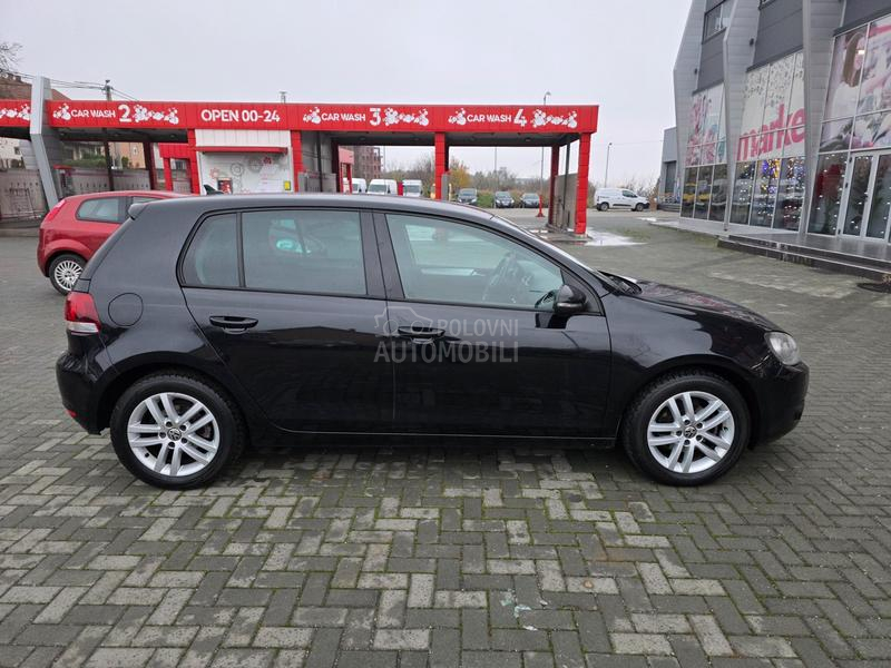 Volkswagen Golf 6 1.2  TSI. HIGHLINE