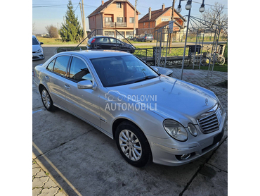 Mercedes Benz E 220 ELEGANCE
