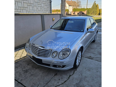 Mercedes Benz E 220 ELEGANCE