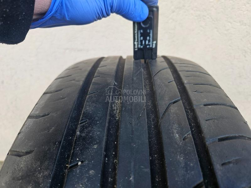 Continental 215/55 R18 Letnja