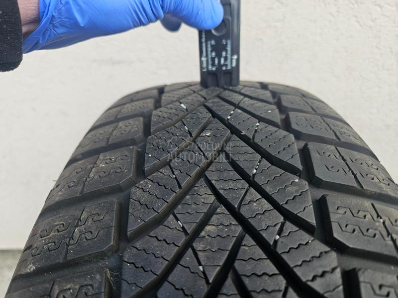 Falken 215/65 R16 Zimska