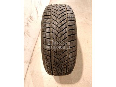 Goodyear 235/55 R19 Zimska
