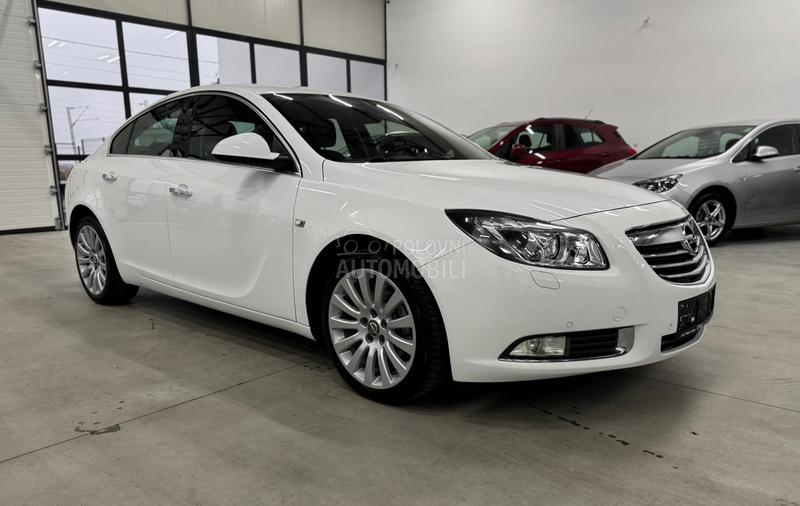 Opel Insignia 2.0 CDTI COSMO CH