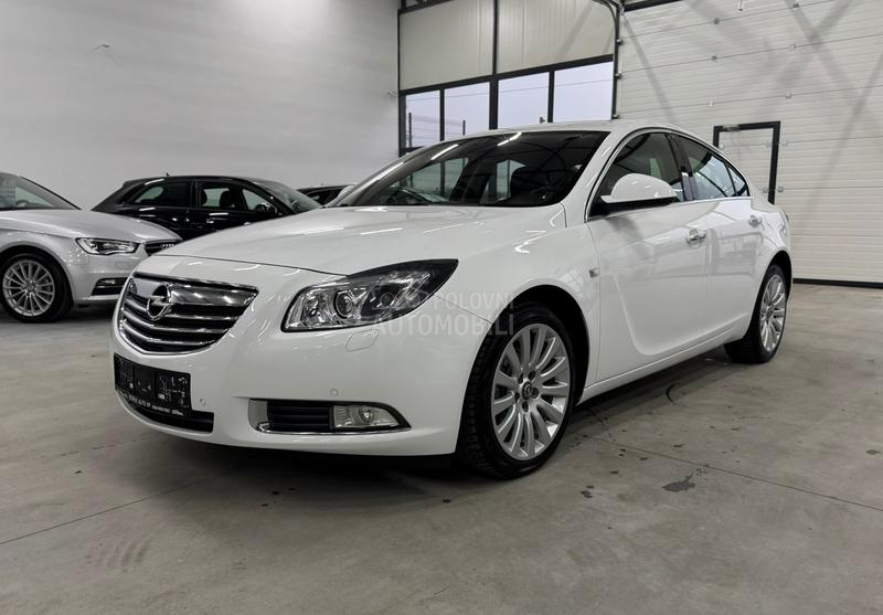 Opel Insignia 2.0 CDTI COSMO CH