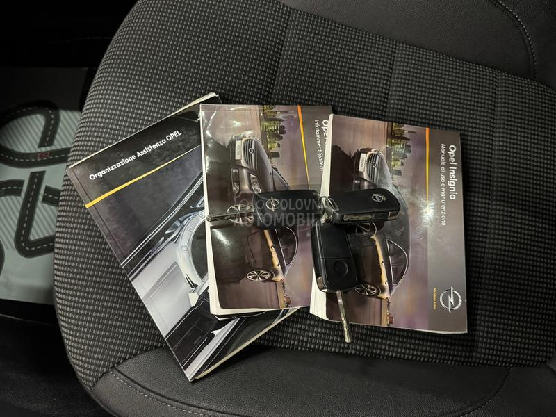 Opel Insignia 2.0 CDTI COSMO CH