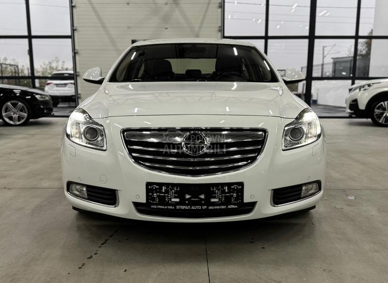 Opel Insignia 2.0 CDTI COSMO CH