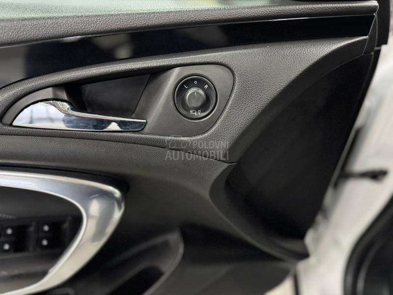 Opel Insignia 2.0 CDTI COSMO CH