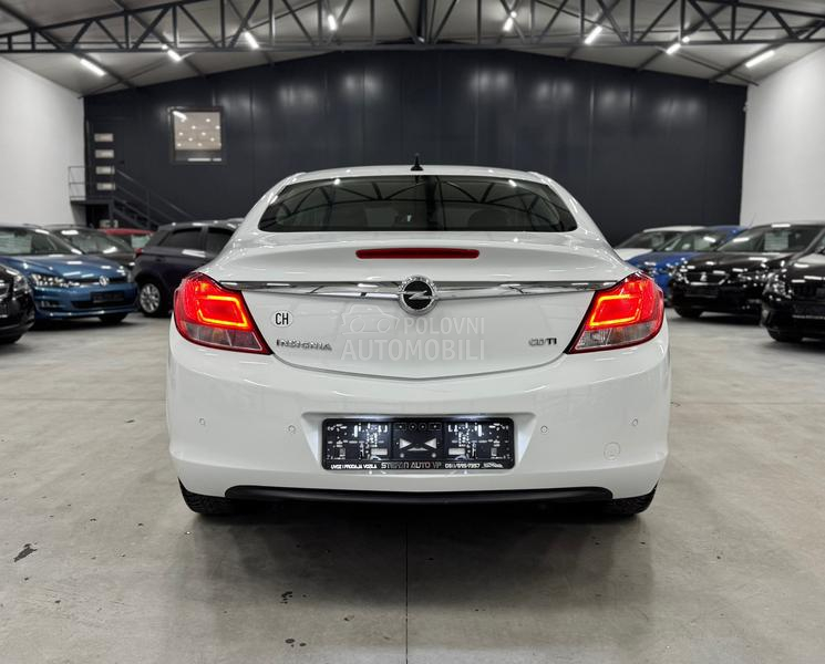 Opel Insignia 2.0 CDTI COSMO CH