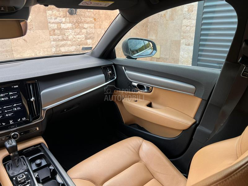 Volvo S90 D4
