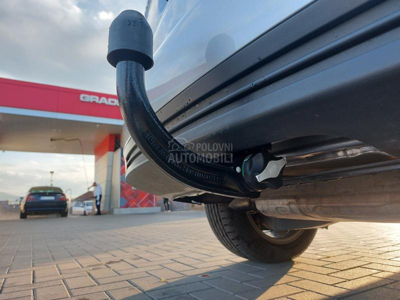 Volkswagen Touran 1.4 TSI