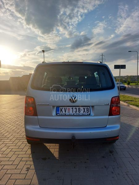 Volkswagen Touran 1.4 TSI