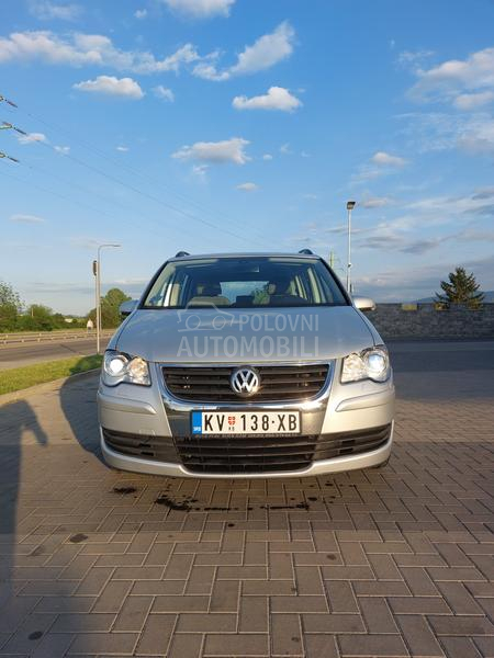 Volkswagen Touran 1.4 TSI