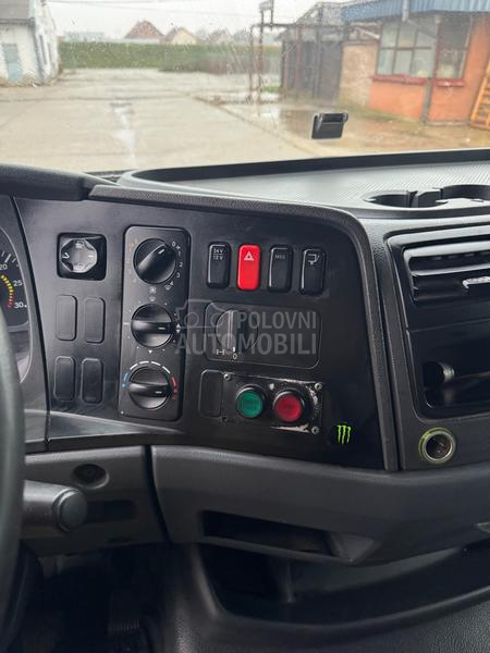 Mercedes Benz atego 918