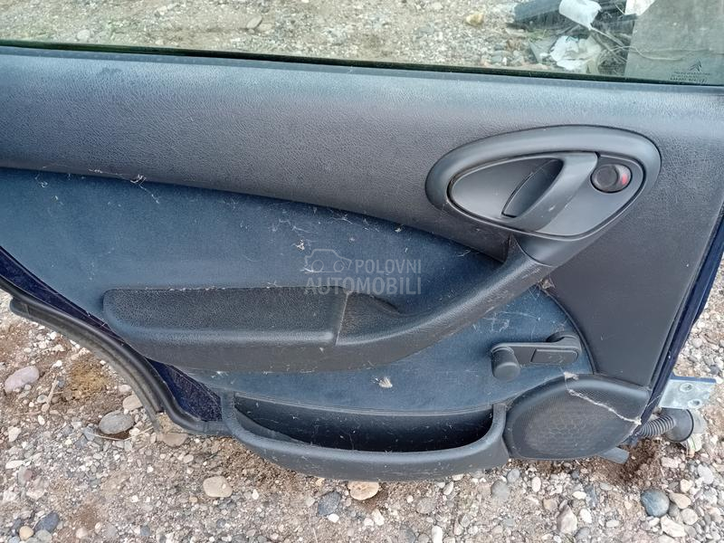 Zadnji levi podizac stakla