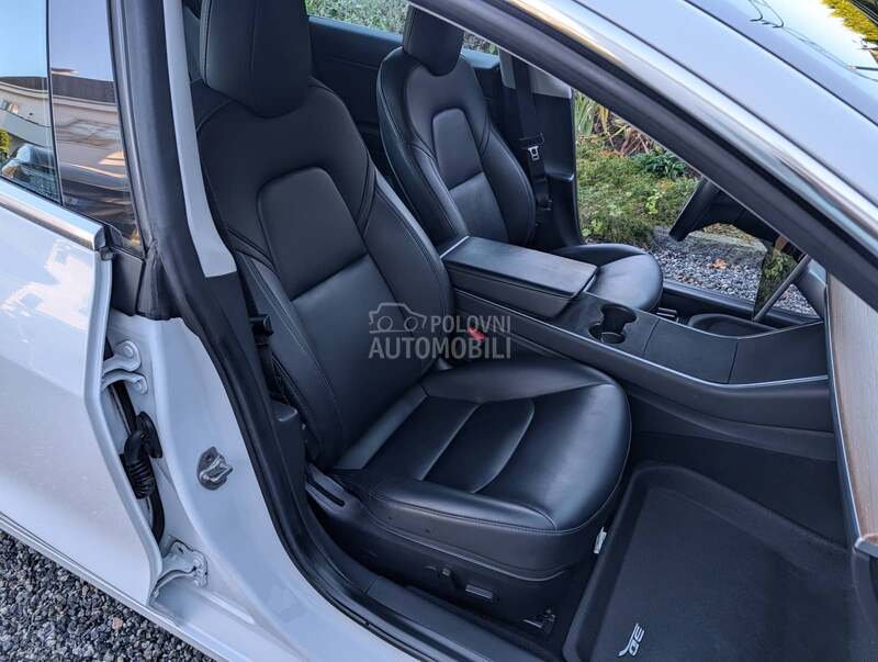 Tesla Model 3 long range plus 600