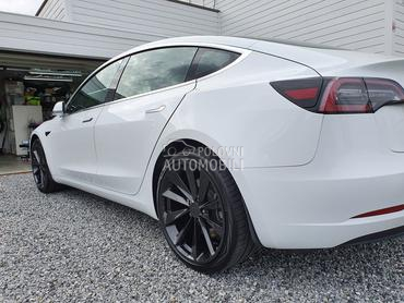 Tesla Model 3 long range plus 600