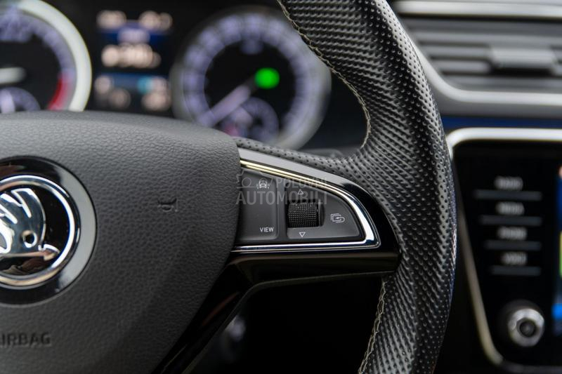 Škoda Superb 2.0TDI/SPORTLINE/4X4