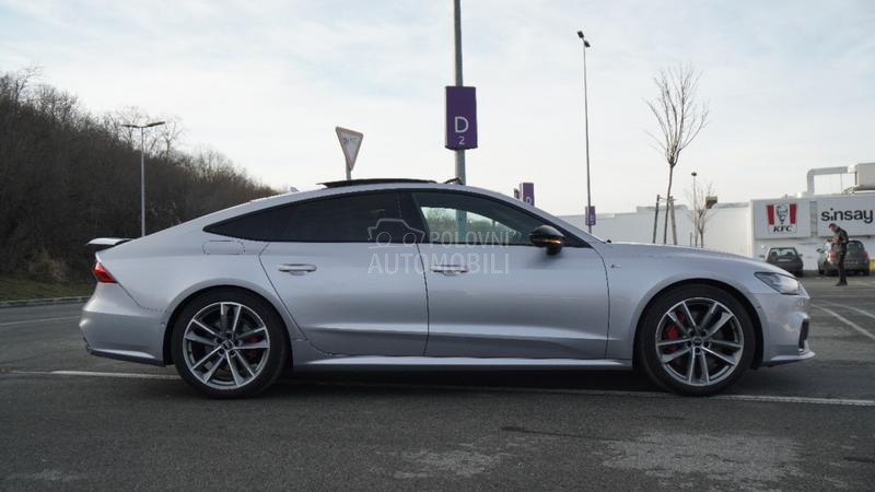 Audi A7 55 TFSI E