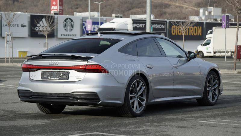 Audi A7 55 TFSI E