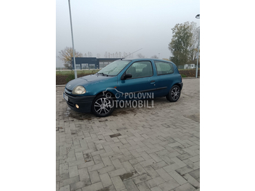 Renault Clio 2 1.2 8v RT