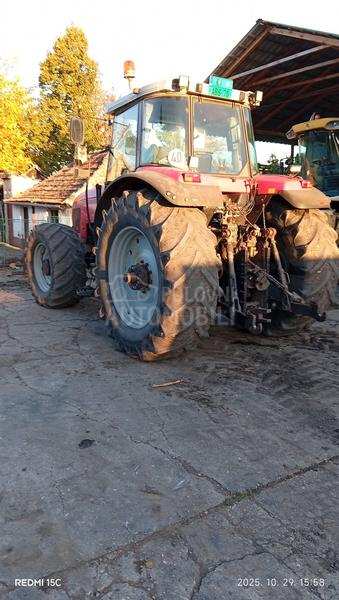 Massey Ferguson 8260