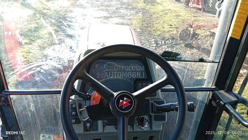 Massey Ferguson 8260