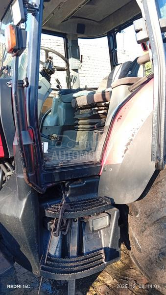 Massey Ferguson 8260